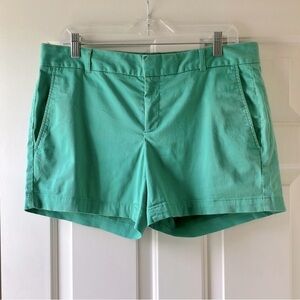 Banana Republic Women's Cotton Blend Chino Shorts Green Size 10